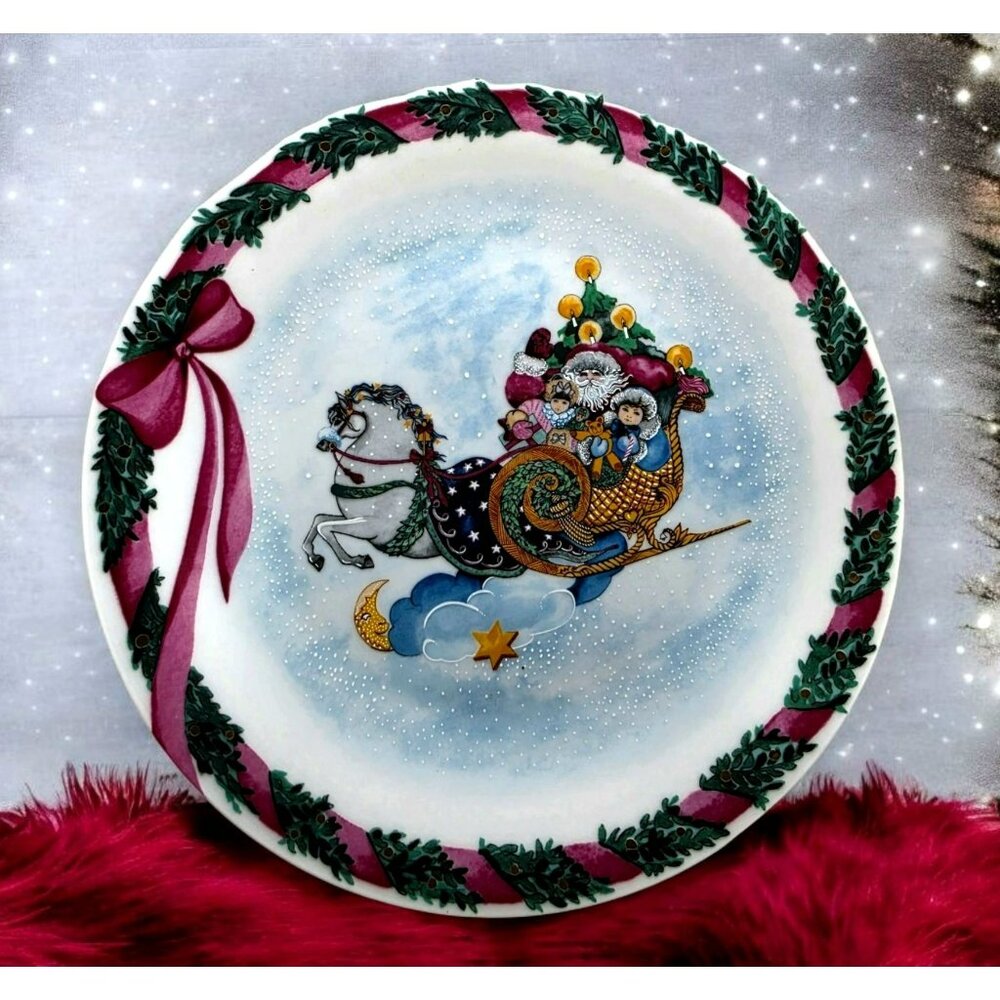 Royal Copenhagen Jingle Bells Christmas 8" Plate Salad Dessert Sleigh Santa Snow